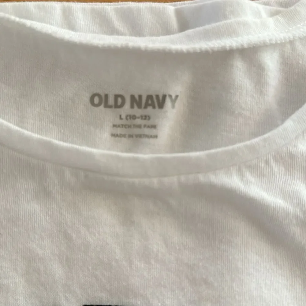 OLD NAVY KIDS SHIRT EUC